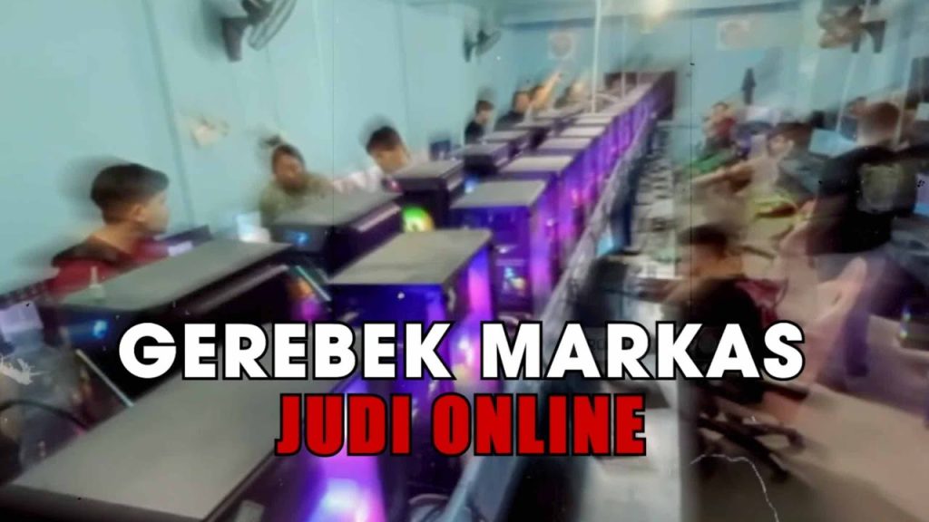 Aksi berani polisi gerebek dua markas judi online