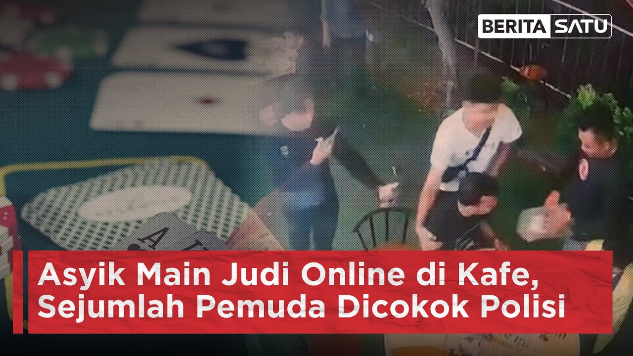 Sejumlah Pemuda Ditangkap Polisi Saat Asyik Main Judi Online di Kafe